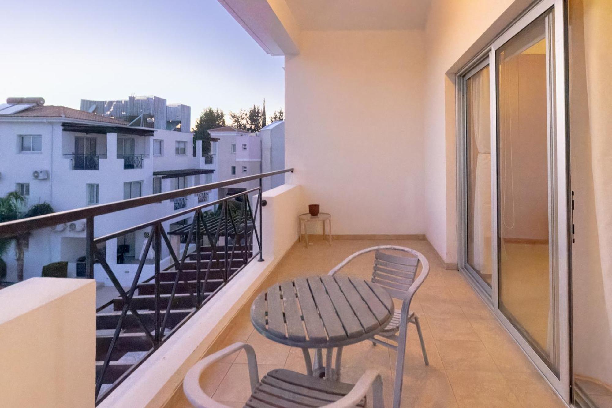 Paphos Nefeli Blue-Horizon 2B, Pool, Suites, Big Balconies מראה חיצוני תמונה