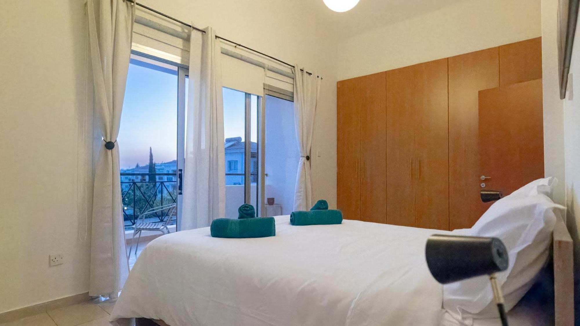Paphos Nefeli Blue-Horizon 2B, Pool, Suites, Big Balconies מראה חיצוני תמונה