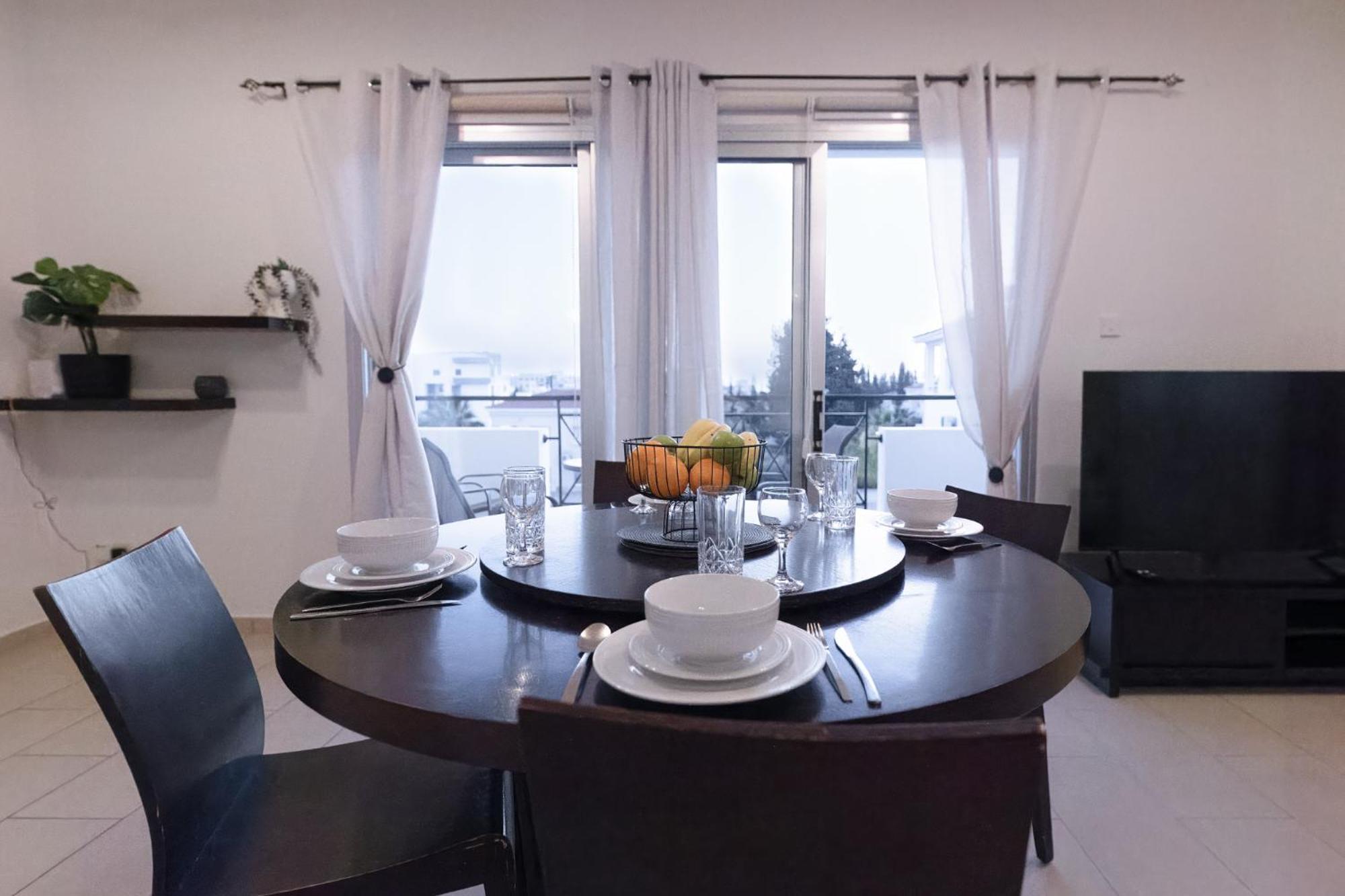 Paphos Nefeli Blue-Horizon 2B, Pool, Suites, Big Balconies מראה חיצוני תמונה