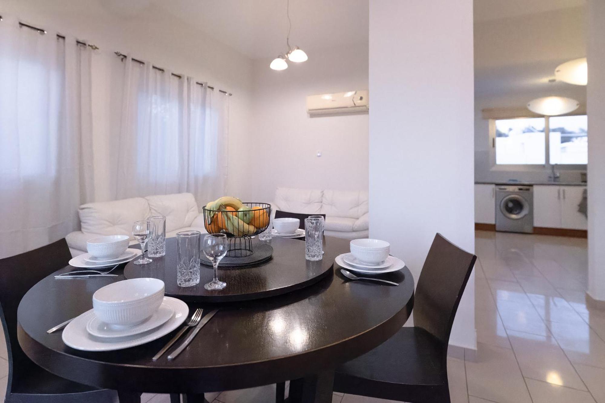 Paphos Nefeli Blue-Horizon 2B, Pool, Suites, Big Balconies מראה חיצוני תמונה