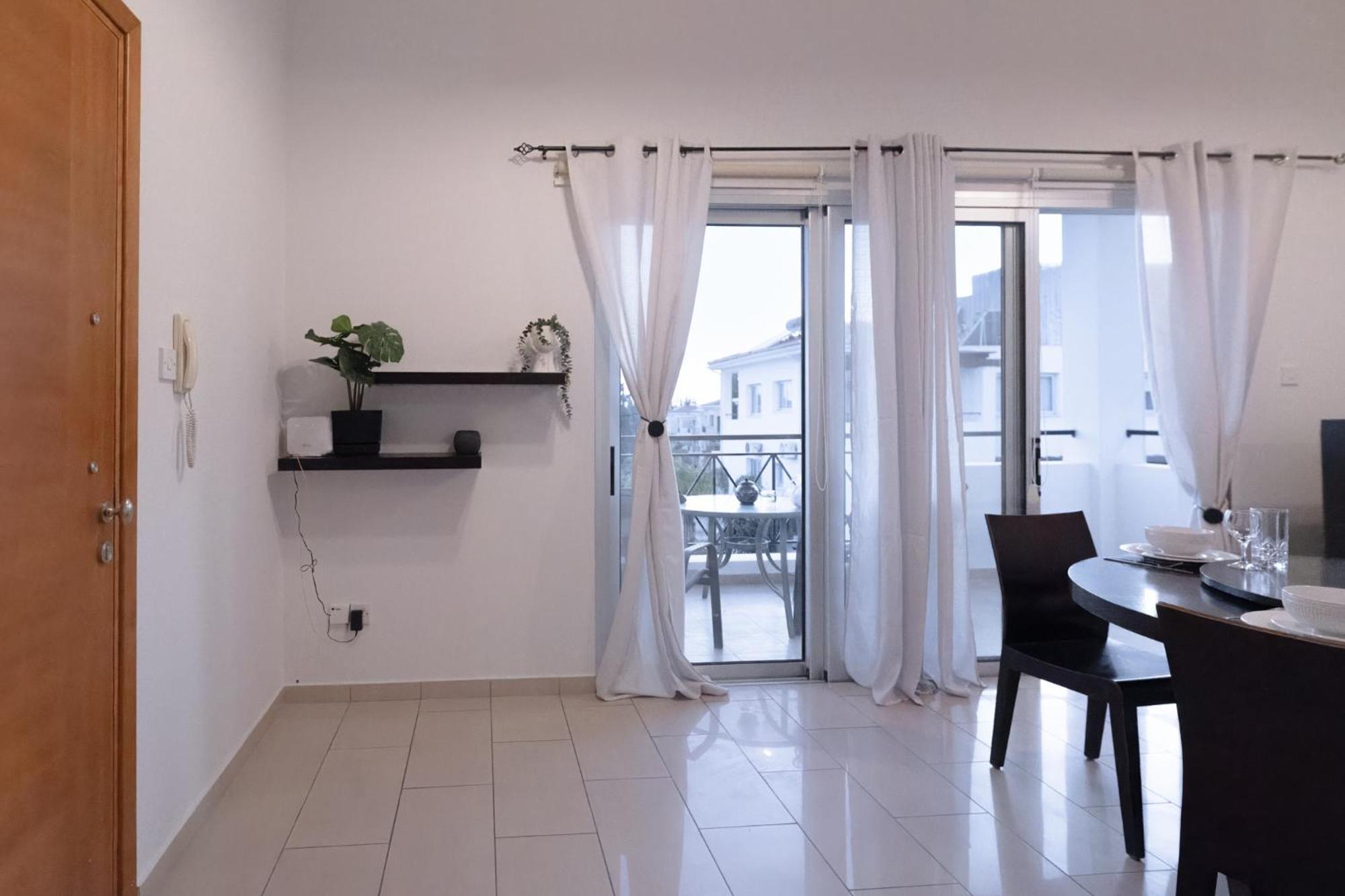 Paphos Nefeli Blue-Horizon 2B, Pool, Suites, Big Balconies מראה חיצוני תמונה