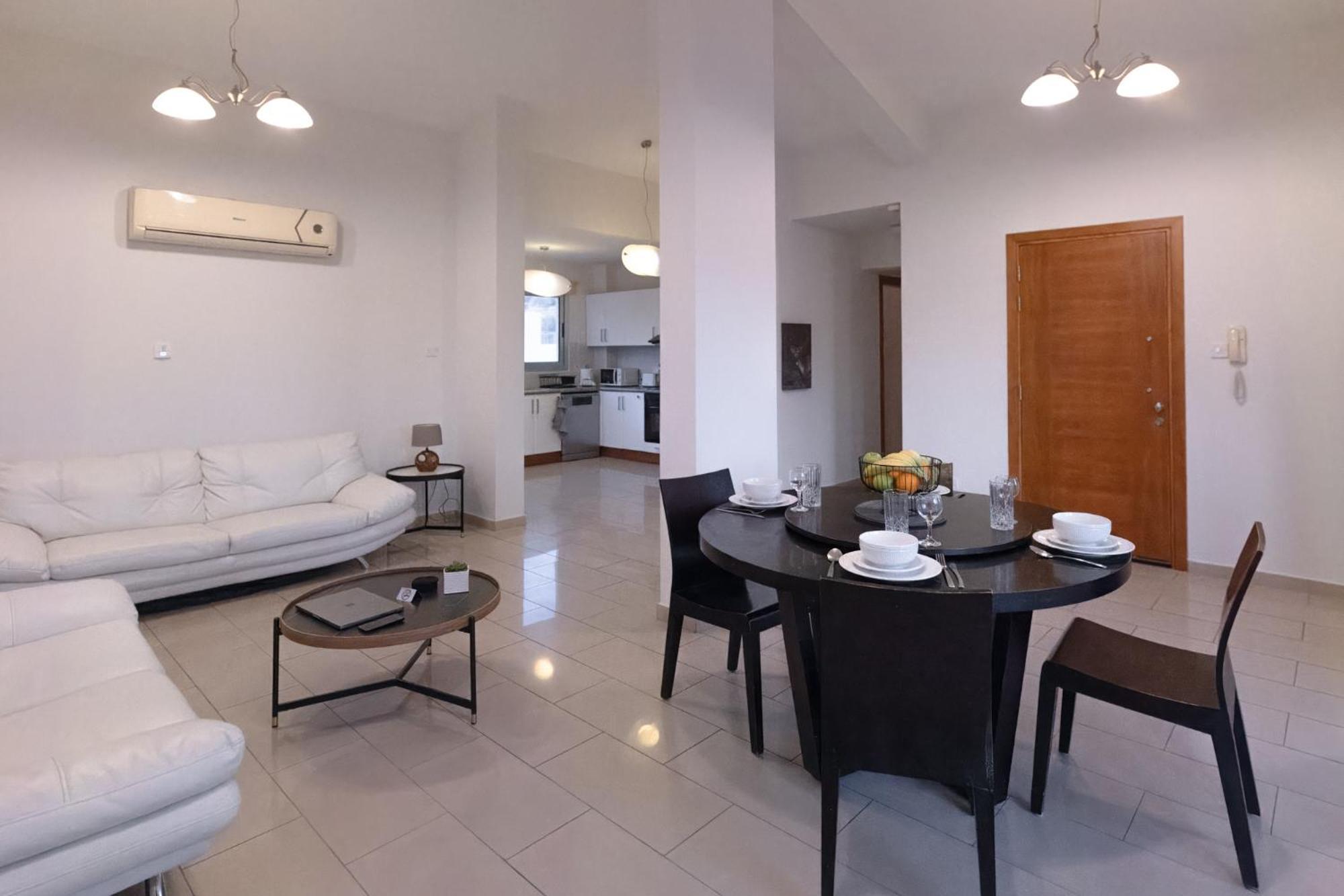 Paphos Nefeli Blue-Horizon 2B, Pool, Suites, Big Balconies מראה חיצוני תמונה